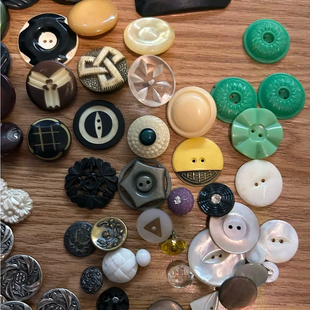 Vintage Buttons & buckles plastic glass shell metal carved pressed shank